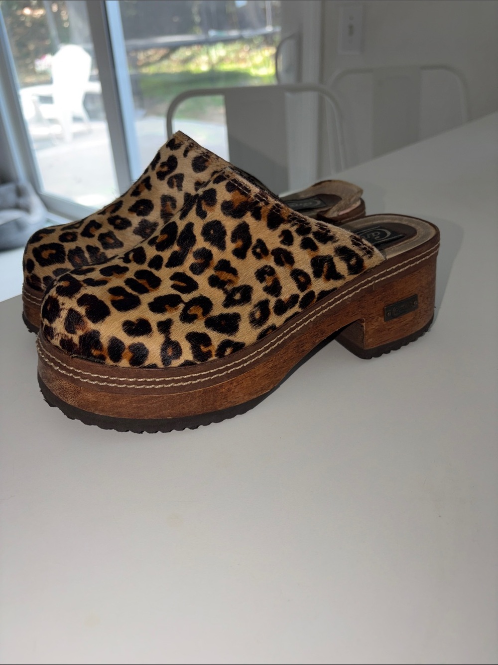 Candies leopard printed vintage clogs size 6.5US rare right insert pulled make o